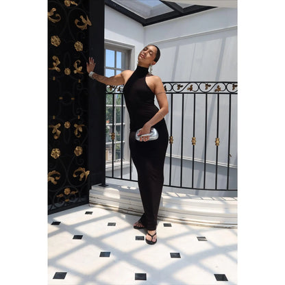 Elegant Black Double-Lined Halter Maxi Dress